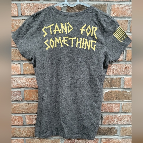 Rogue American Gray "Don't Tread on Me" T-shirt- Medium - Picture 2 of 3